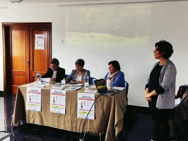 Jornadas sobre despoblamiento en Villayon.