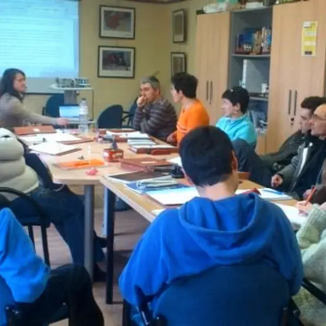 Impartimos un curso de auxiliar de viveros y jardínes 