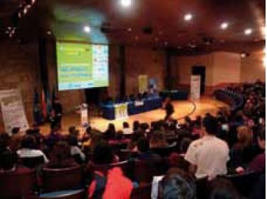 El Concurso de carteles de voluntariado asturiano cumple nueve años
