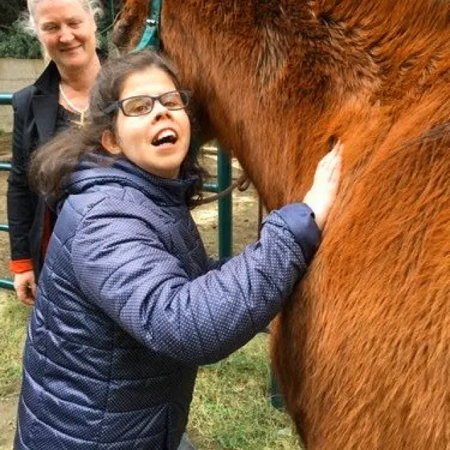 Terapia con caballos en el Colegio Edes
