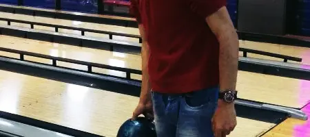Sábado en la bolera