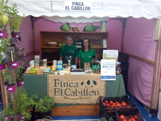 Finca El Cabillón sigue presente en los mercados locales y en las ferias de la comarca