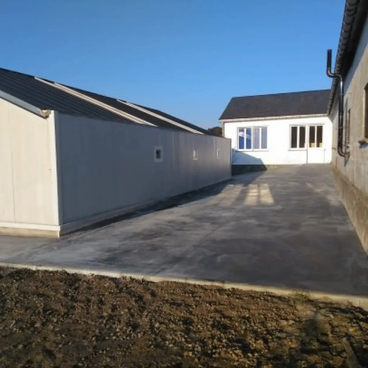 Nuevo acceso al polideportivo